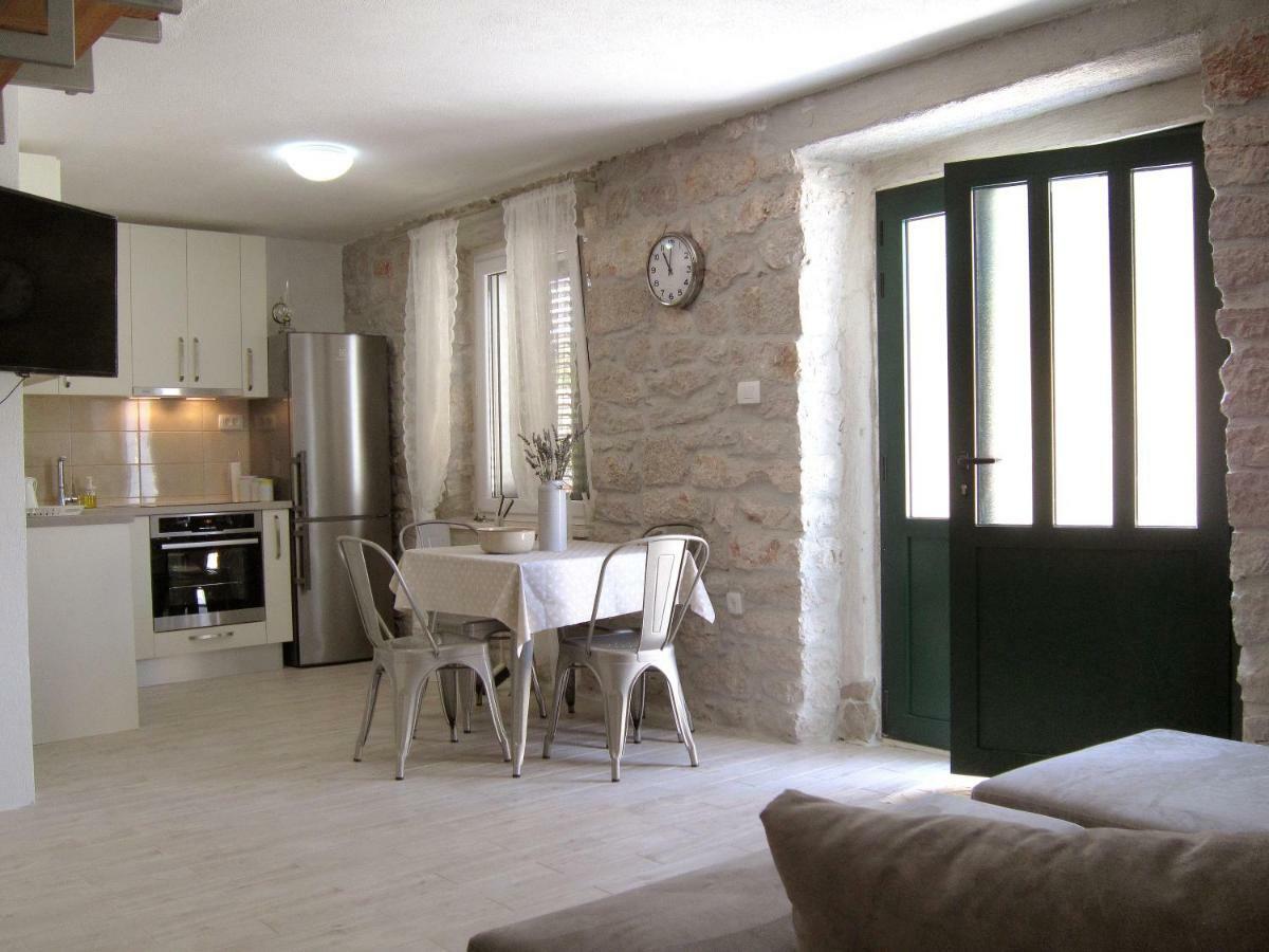 Kuca Za Odmor Maruska Villa Mali Drvenik Exteriör bild